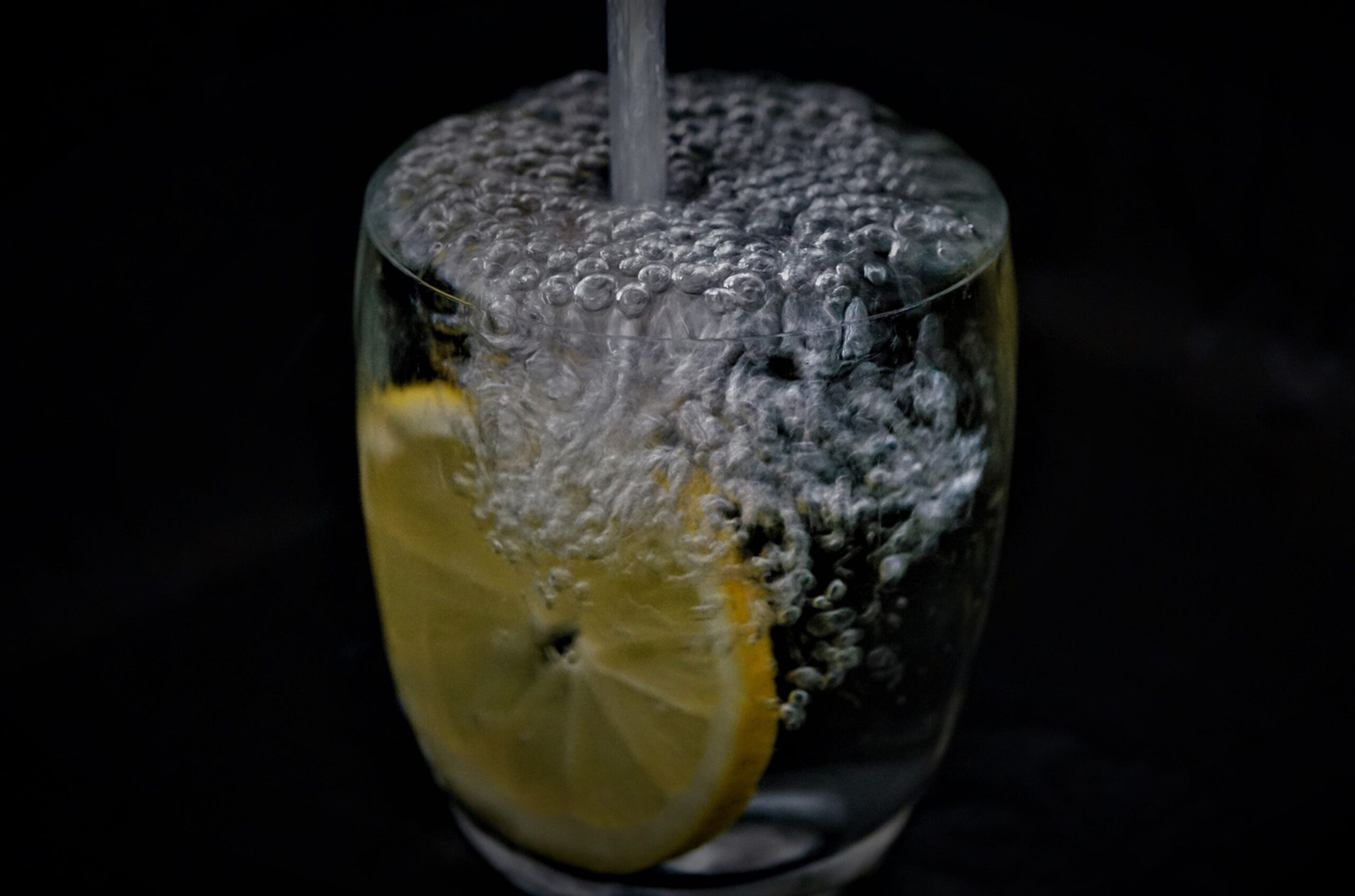 Carbonated Water The Sparkling Trend Taking the Beverage World by Storm!